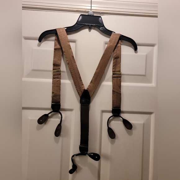 Suspenders - Picture 4 of 5